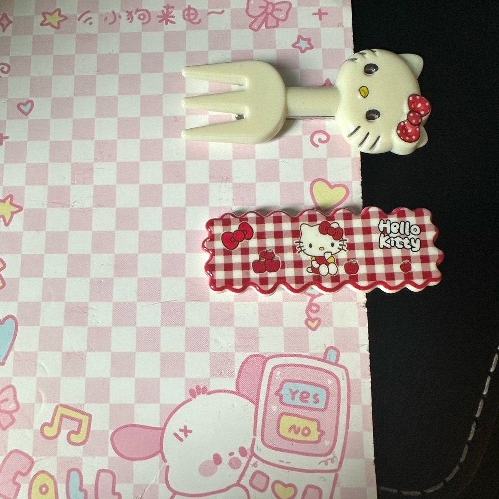 Brand new Hello Kitty Red and White Hair Accessories Set